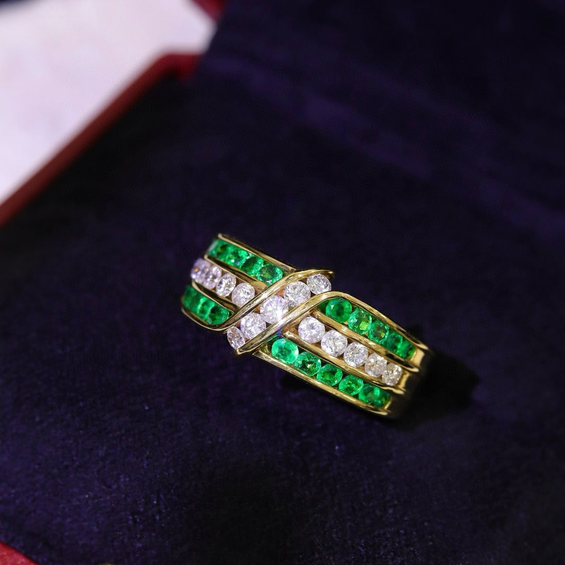 14k Gold 1.29 Ctw Vivid Green Natural Emerald & Diamond Ring (1 of 10)