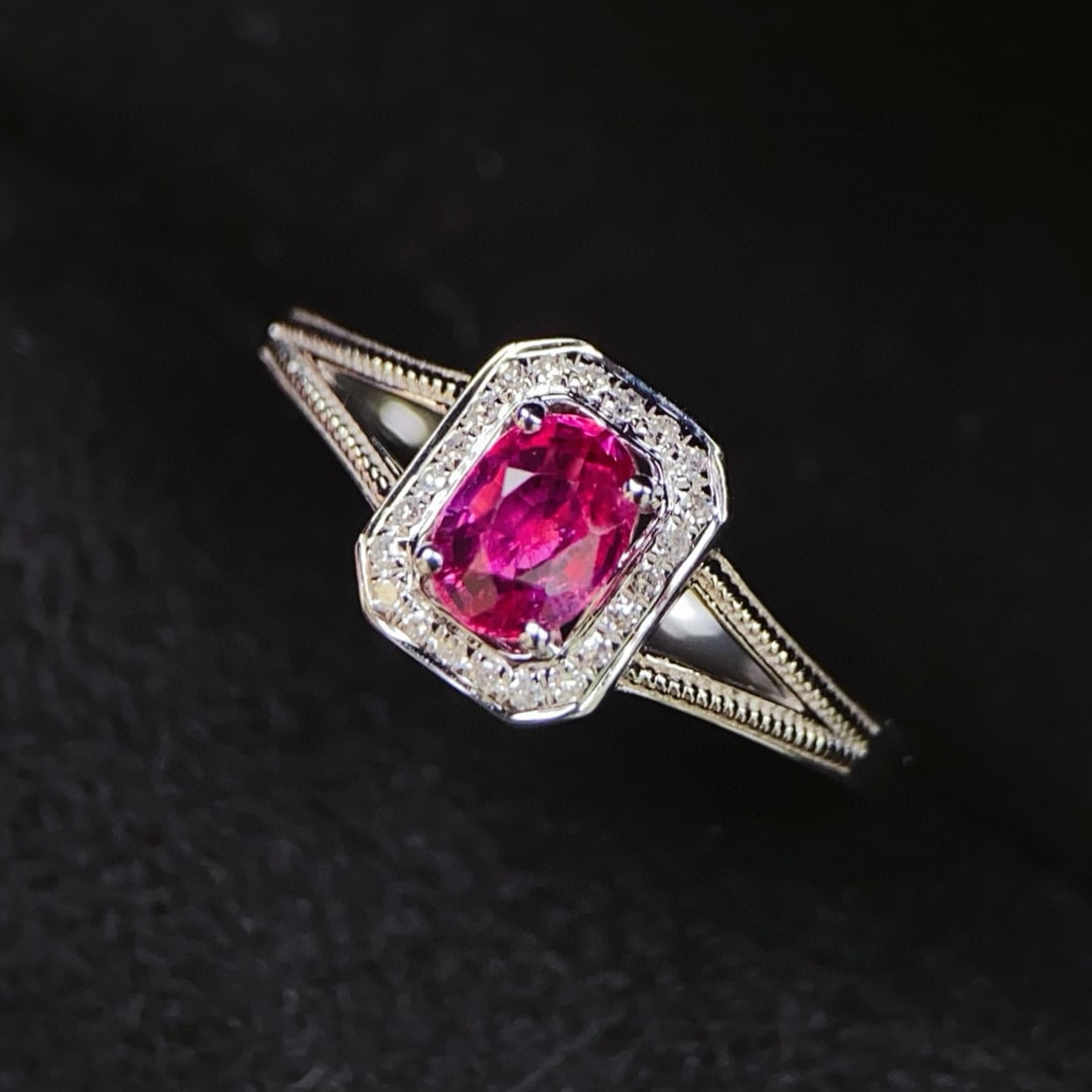 14k Gold 0.6 Ct Natural Ruby & Diamond Ring - 4