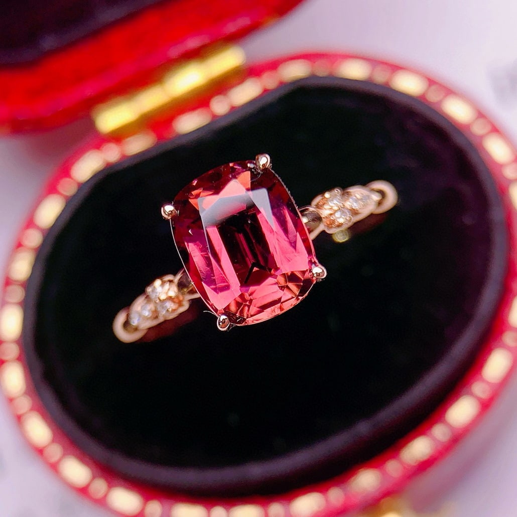 14k Gold 2.14 Ctw Natural Tourmaline & Diamond Ring: Ref:230947214 // gold content:14k gold // ring size:7. 25us // // main gemstone:tourmaline // shape:cushion // carat weight:2. 1ct // color:red // treatment:natural // // adjacent gemstone 2 :