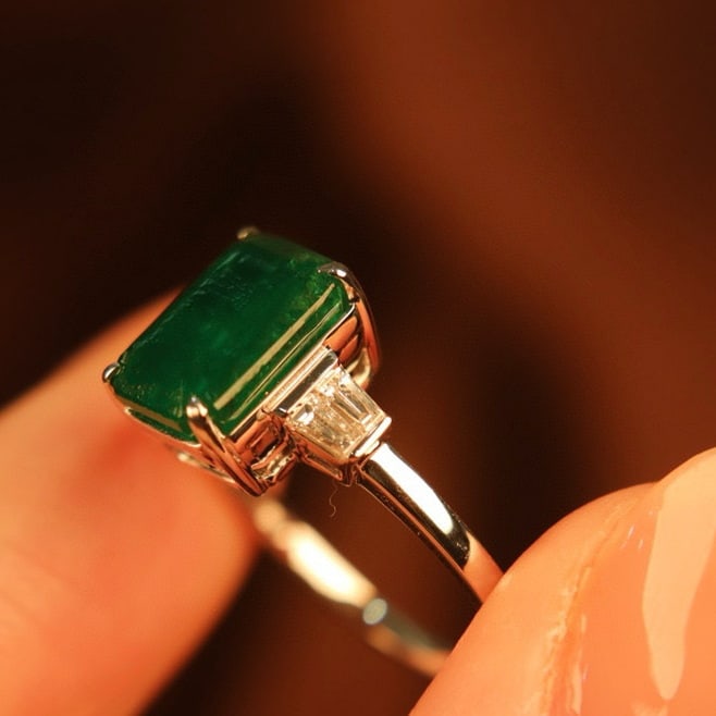 14k Gold 3.42 Ctw Natural Emerald & Diamond Ring - 4