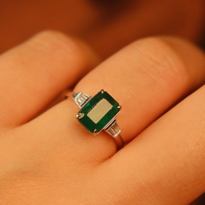 14k Gold 3.42 Ctw Natural Emerald & Diamond Ring - 6