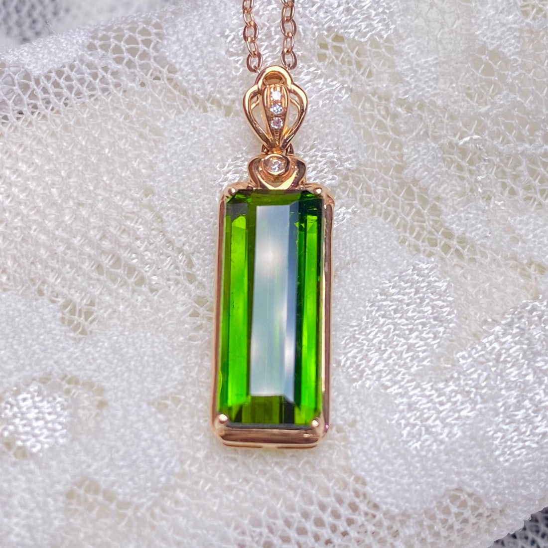 14k Gold 3.4 Ct Natural Tourmaline & Diamond Pendant( Without Chain ) - 2