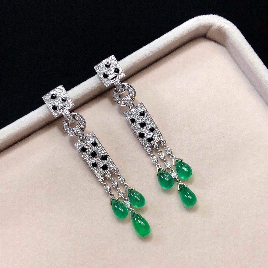 14k Gold 11.70 Ctw Natural Emerald & Diamond Earrings: Ref:230948045 // gold content:14k gold // main gemstone:emerald // shape:pear // carat weight:10. 15ct // color:green // treatment:natural // // adjacent gemstone 2 : diamond // shape:round // carat w