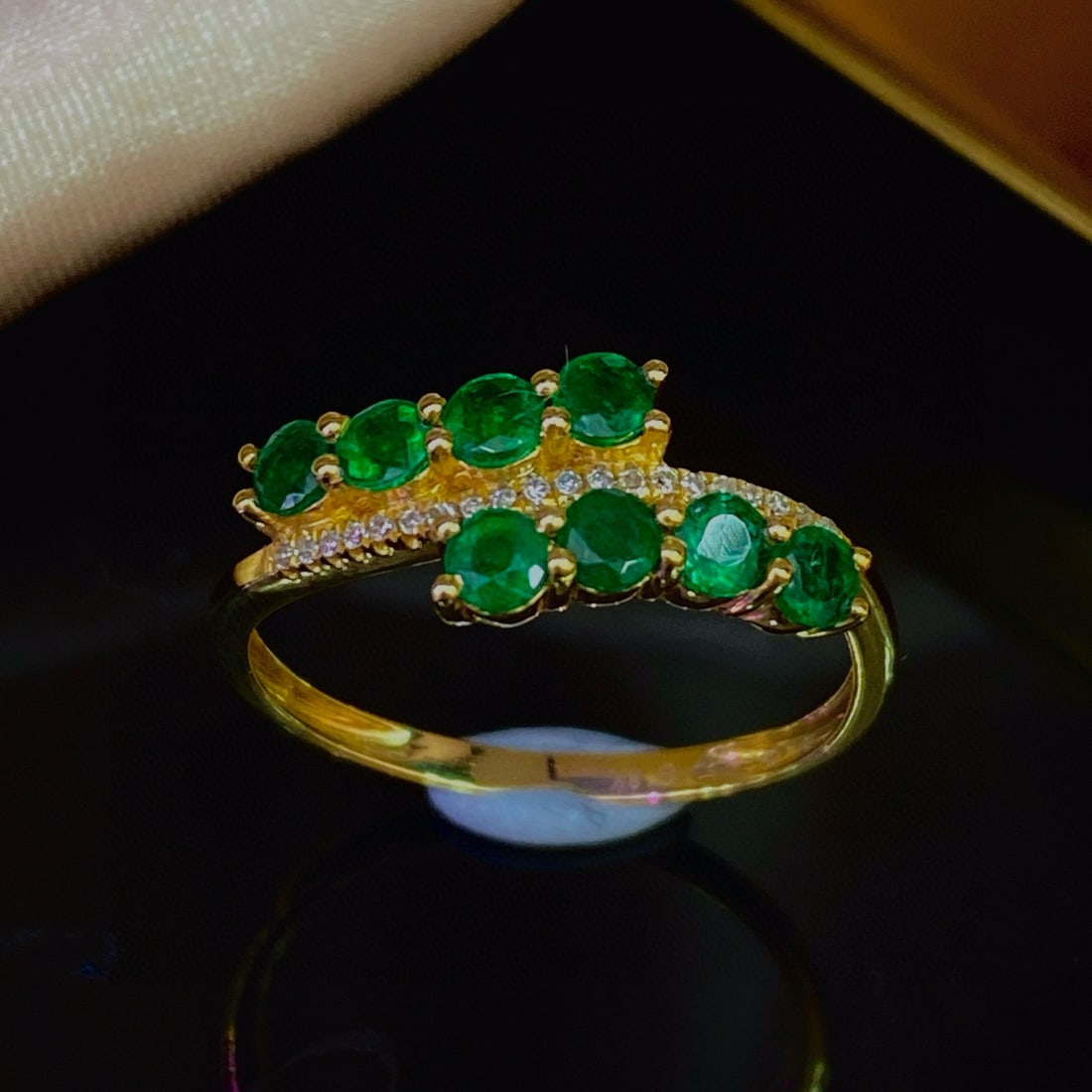 14k Gold 0.90 Ct Natural Emerald & Diamond Ring - 3