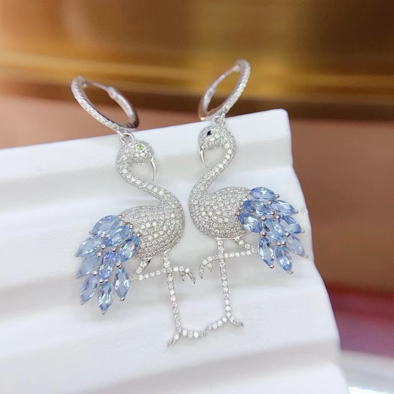 14k Gold 4.89 Ctw Natural Aquamarine & Diamond Earrings: Ref:230948091 // gold content:14k gold // main gemstone:aquamarine // shape:marquise // carat weight:3. 5ct // color:blue // treatment:natural // // adjacent gemstone 2 : diamond // shape:round //