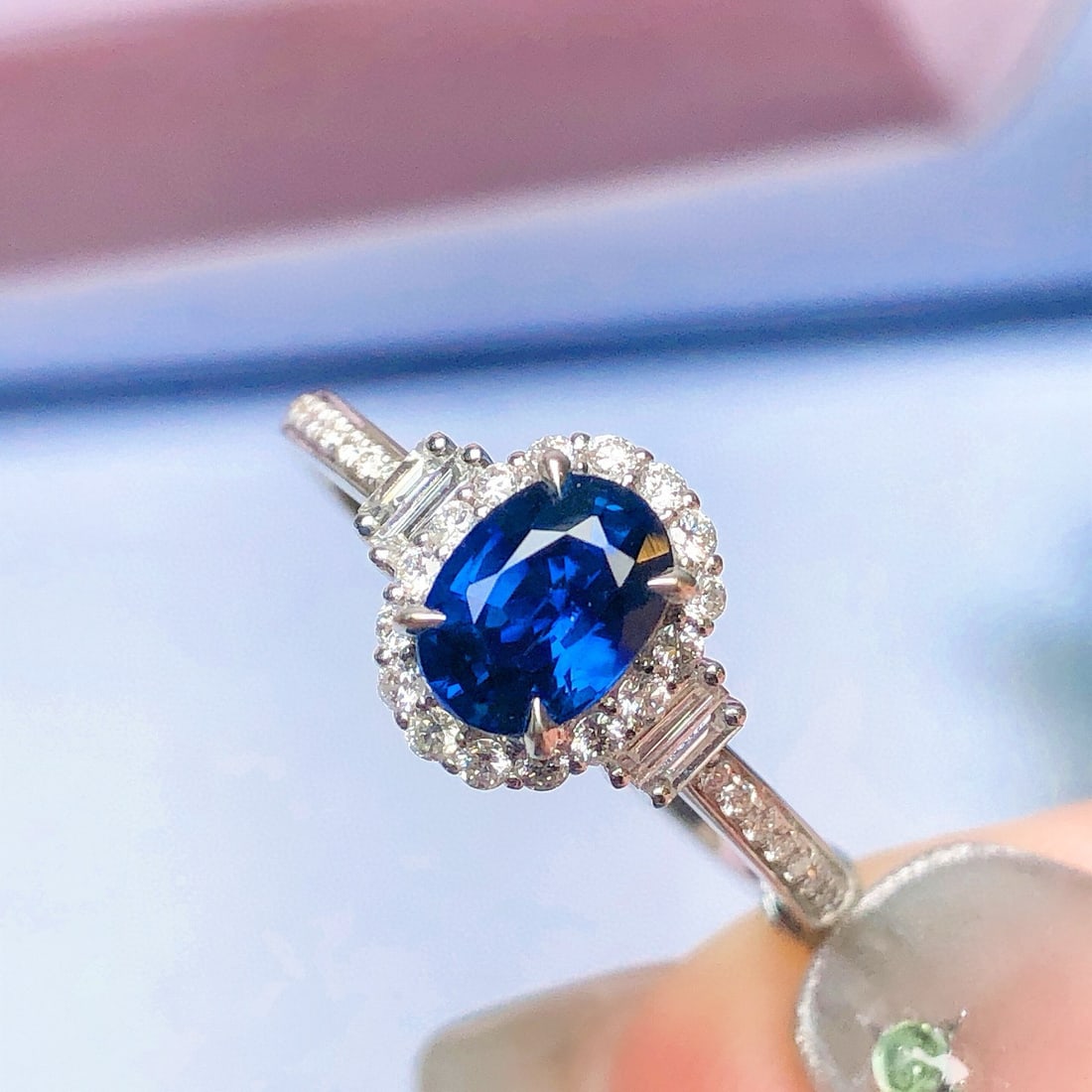 14k Gold 1.42 Ctw Natural Sapphire & Diamond Ring: Ref:230948093 // gold content:14k gold // ring size:7. 25us // // main gemstone:sapphire // shape:oval // carat weight:1. 10ct // color:royal blue // treatment:natural // // adjacent gemstone 2 :
