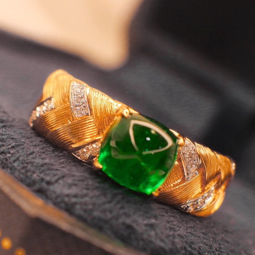 14k Gold 1.75 Ctw Vivid Green Natural Emerald & Diamond Ring - 2