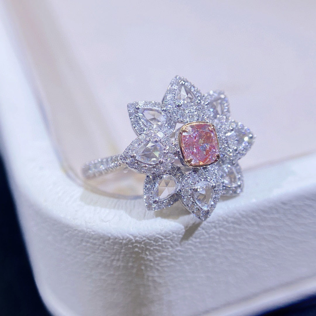 Gia Certified 14k Gold 0.93 Ctw Natural Pink Diamond & Diamond Ring: Ref:230948133 // gold content:14k gold // ring size:7. 25us // // main gemstone:pink diamond // certified:gia // shape:cushion // carat weight:0. 32ct // clarity grade:si1 // color:pink // treatment:n