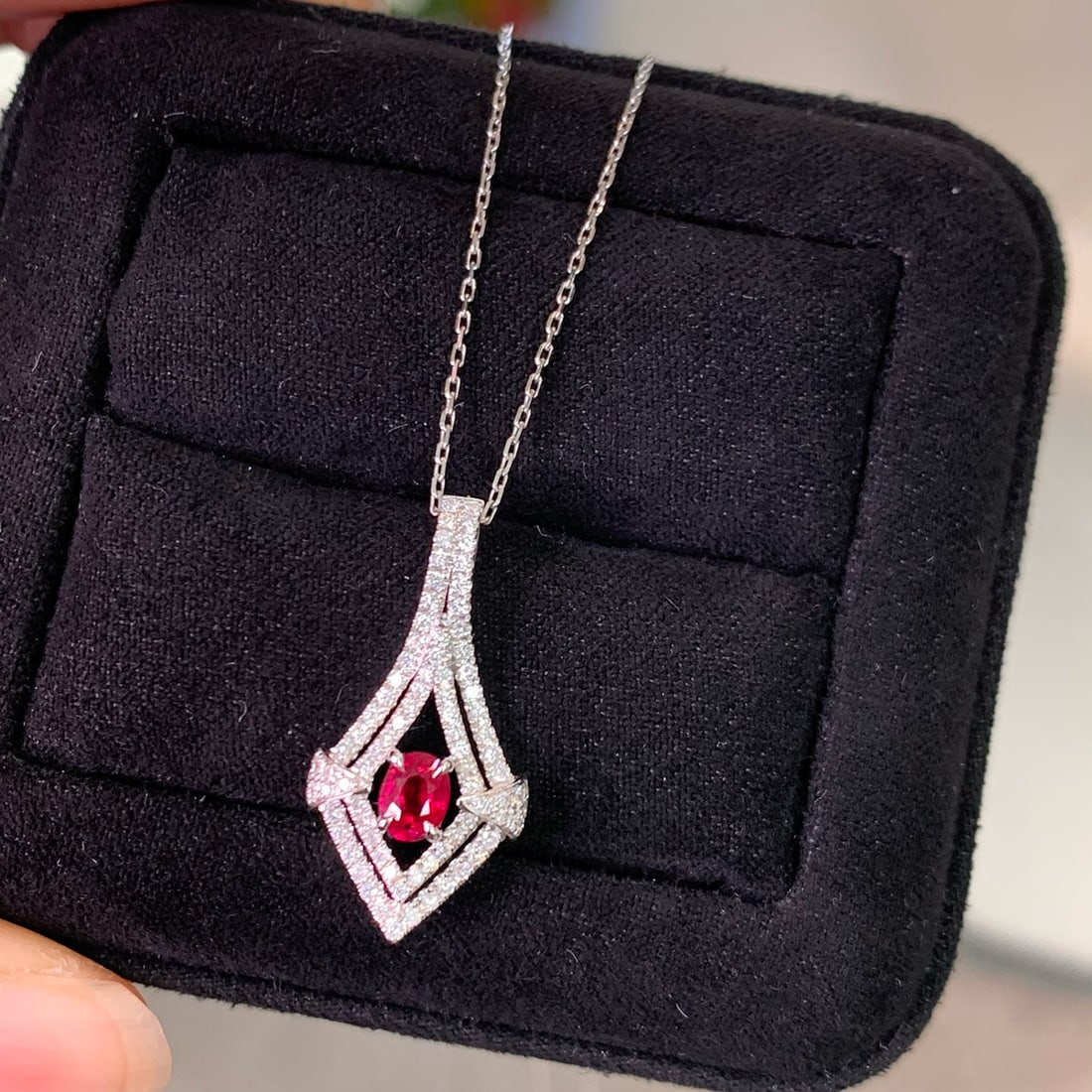 14k Gold 0.67 Ctw Natural Ruby & Diamond Necklace - 2