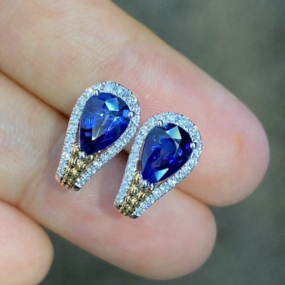 14k Gold 1.94 Ctw Natural Sapphire & Diamond Earrings: Ref:230948218 // gold content:14k gold // main gemstone:sapphire // shape:pear // carat weight:1. 72ct // color:blue // treatment:natural // // adjacent gemstone 2 : diamond // shape:round // carat