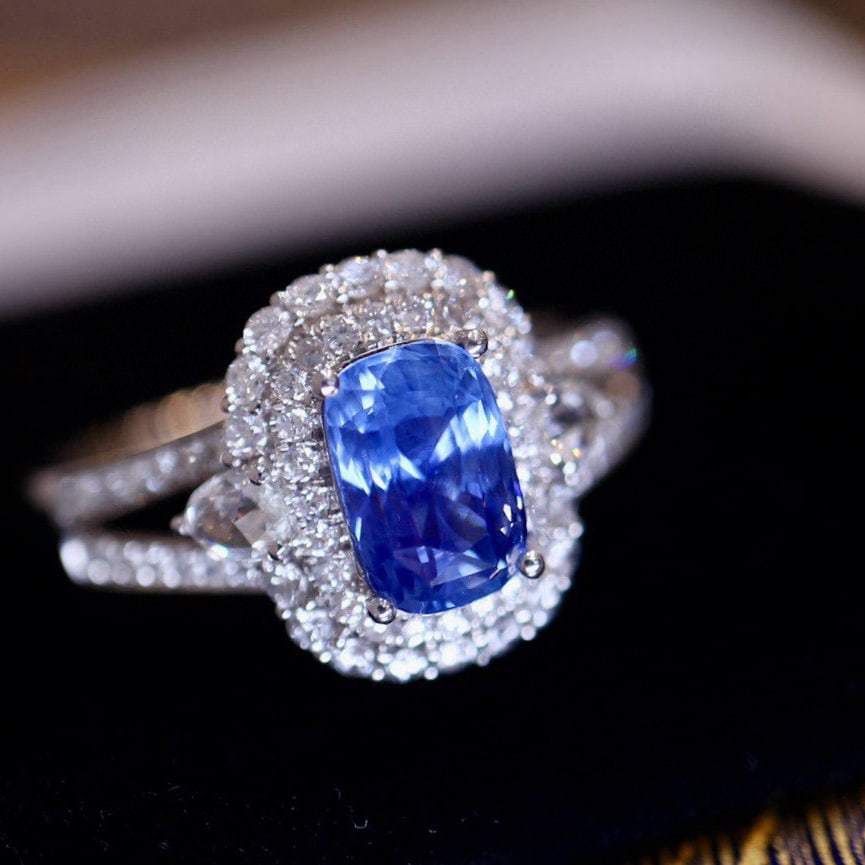 14k Gold 1.56 Ct Natural Sapphire & Diamond Ring: Ref:230948222 // gold content:14k gold // ring size:7. 25us // // main gemstone:sapphire // shape:cushion // carat weight:1. 56ct // color:blue // treatment:natural // // adjacent gemstone 2 : diamond