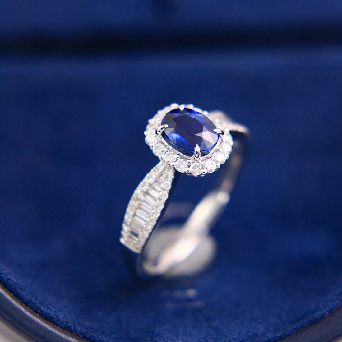 14k Gold 1.54 Ctw Natural Sapphire & Diamond Ring - 3