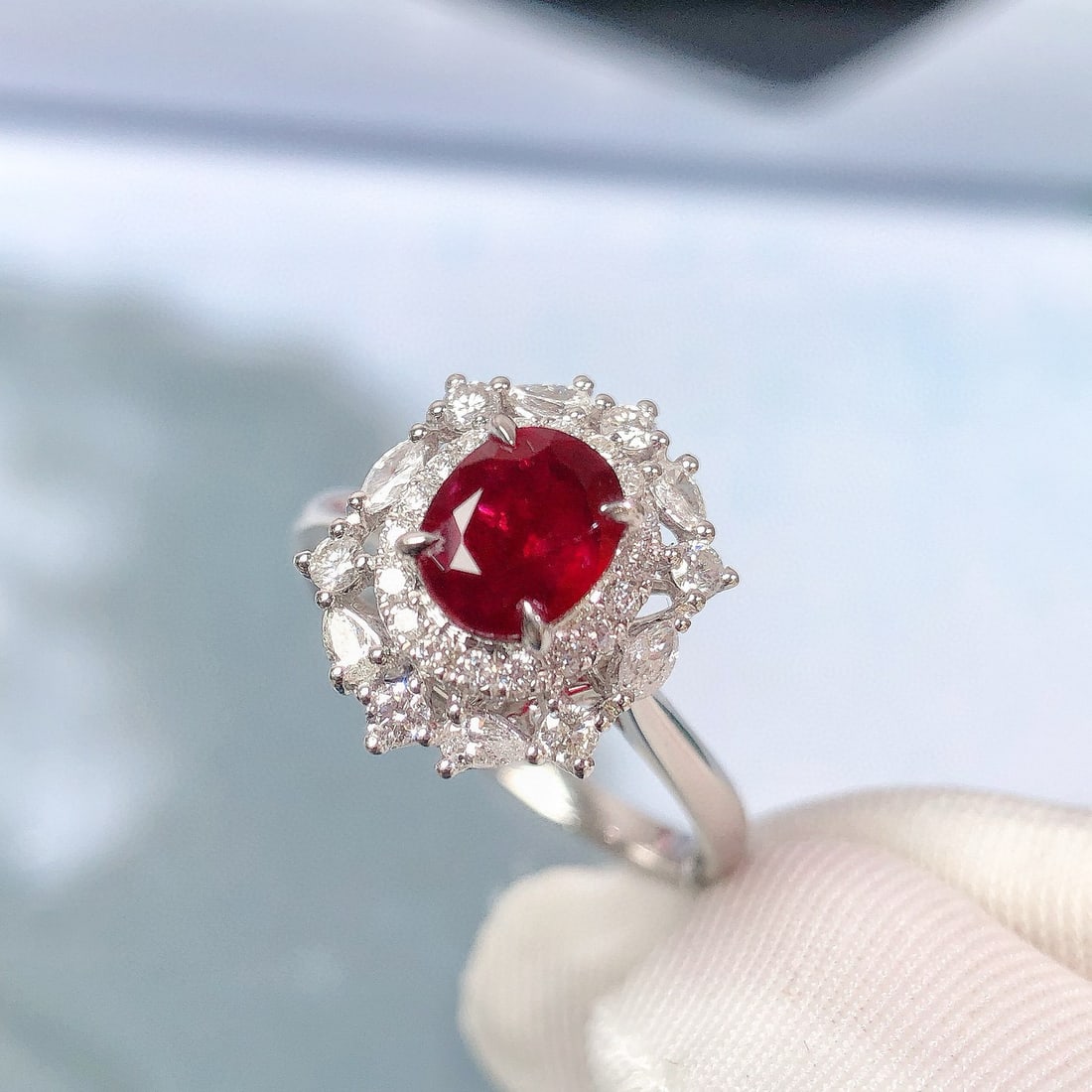 14k Gold 1.41 Ctw Natural Ruby & Diamond Ring/pendant( Without Chain ): Ref:230948280 // gold content:14k gold // ring size:7. 25us // // main gemstone:ruby // shape:oval // carat weight:1. 03ct // color:pigeonblood red // treatment:natural // // adjacent gemstone 2 :