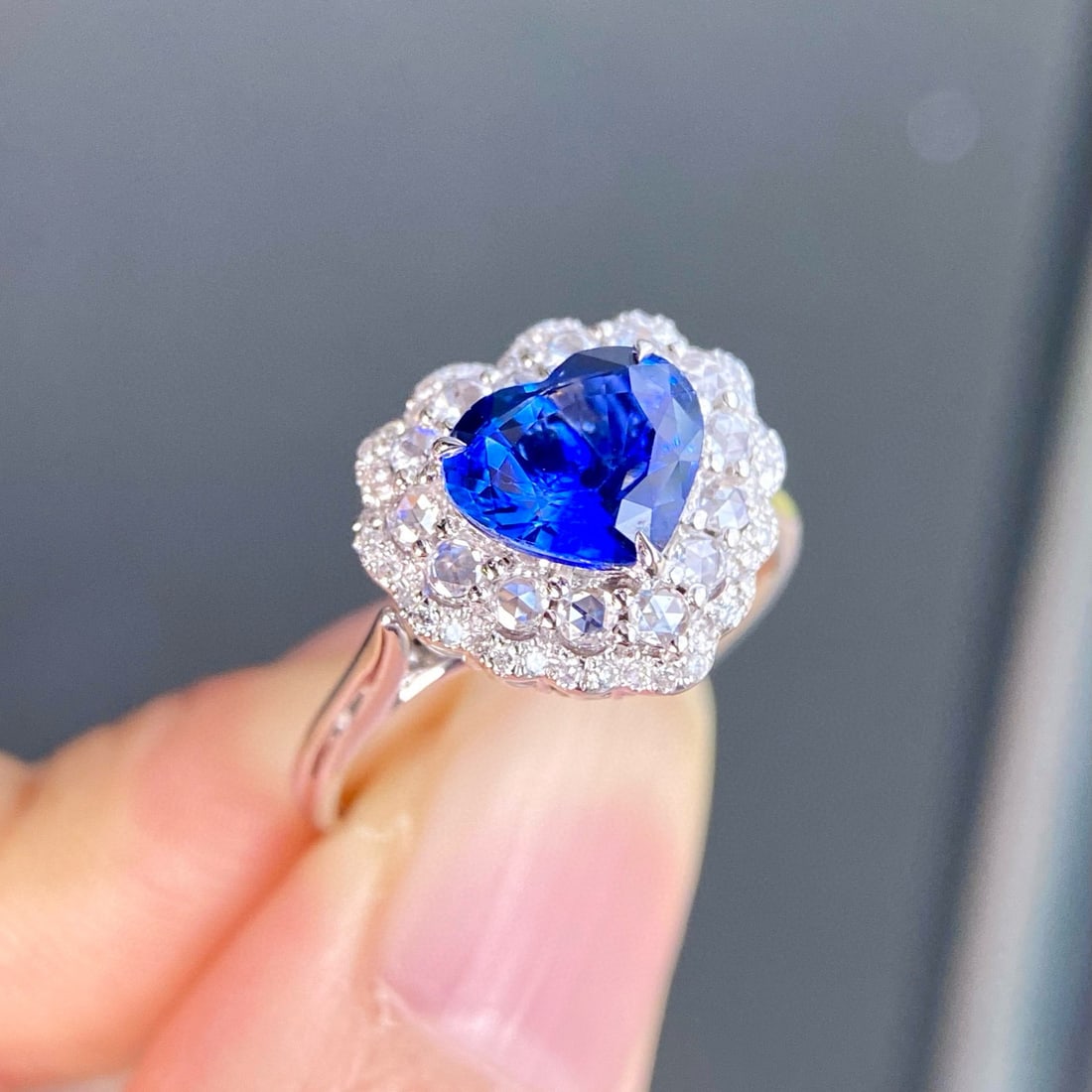 14k Gold 2.03 Ctw Natural Sapphire & Diamond Ring/pendant( Without Chain ): Ref:230948321 // gold content:14k gold // ring size:7. 25us // // main gemstone:sapphire // shape:heart // carat weight:1. 51ct // color:royal blue // treatment:natural // // adjacent gemstone 2 :