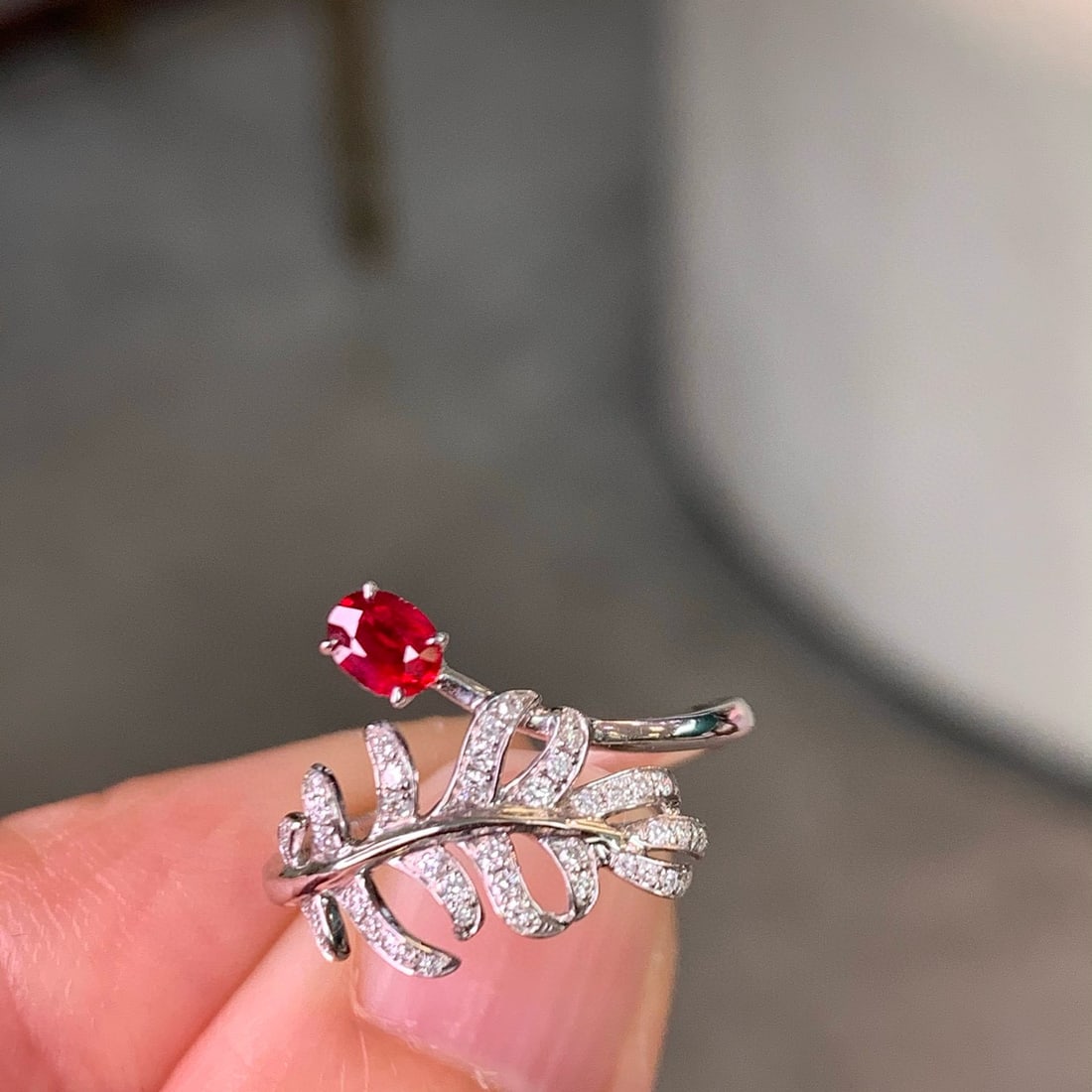14k Gold 0.34 Ctw Natural Ruby & Diamond Ring: Ref:230948330 // gold content:14k gold // ring size:7. 25us // // main gemstone:ruby // shape:oval // carat weight:0. 22ct // color:pigeonblood red // treatment:natural // // adjacent gemstone 2 :