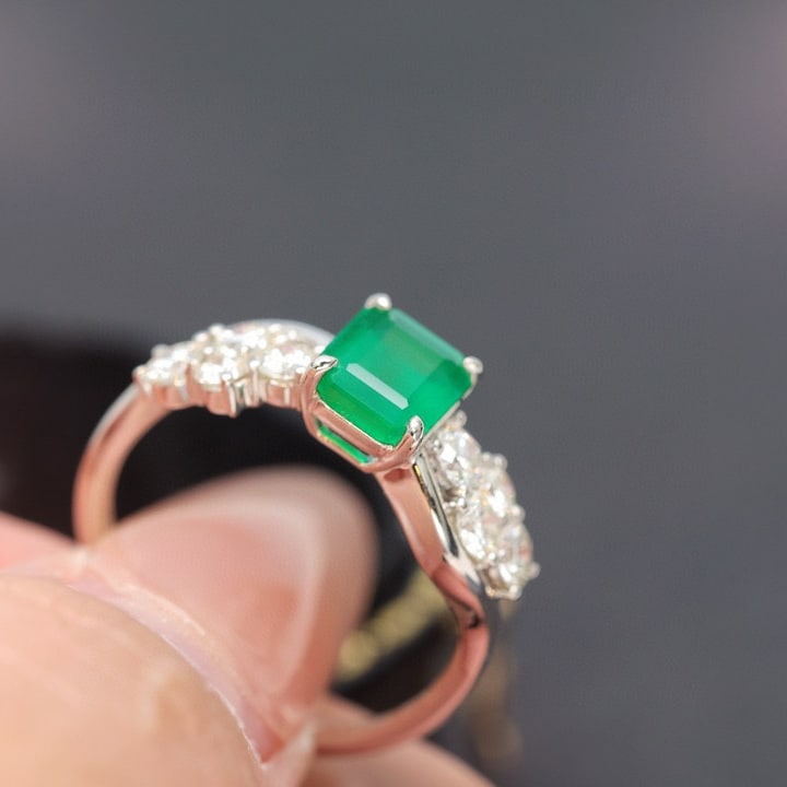14k Gold 1.85 Ctw Vivid Green Natural Emerald & Diamond Ring - 6
