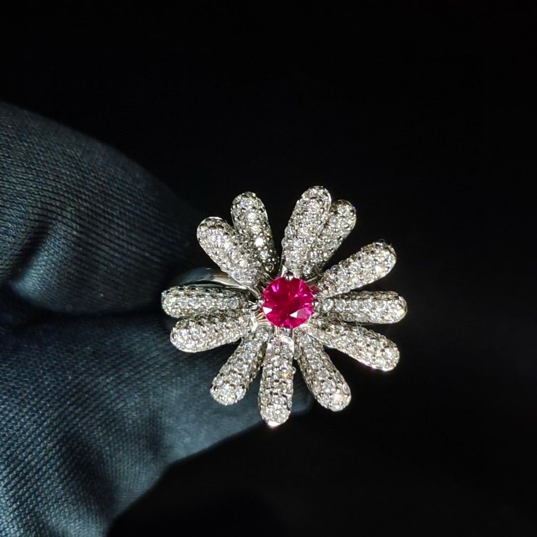 14k Gold 1.04 Ctw Natural Ruby & Diamond Ring: Ref:230948365 // gold content:14k gold // ring size:7. 25us // // main gemstone:ruby // shape:round // carat weight:0. 29ct // color:red // treatment:natural // cut grade:g // // adjacent gemstone