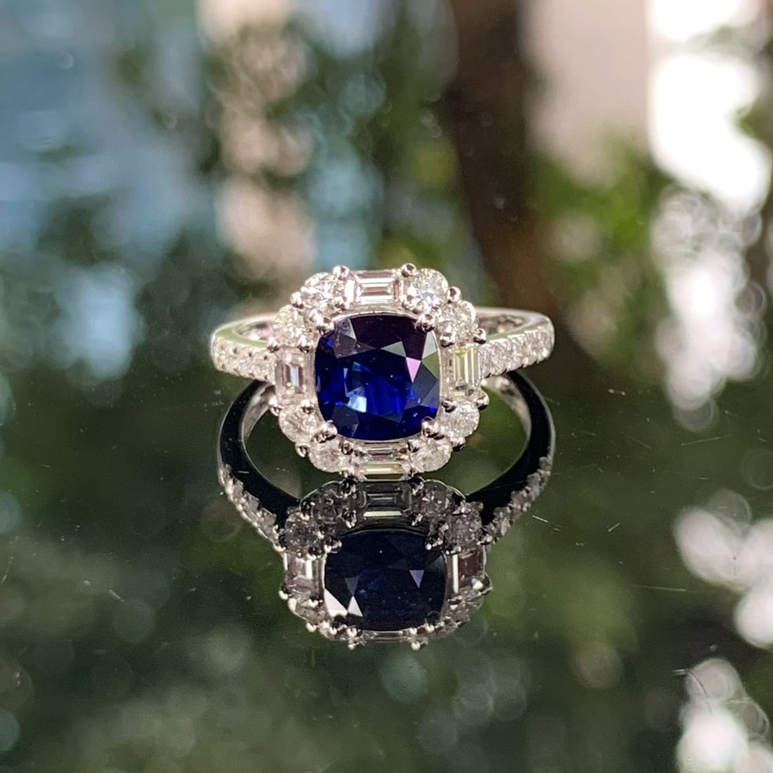 14k Gold 2.27 Ctw Natural Sapphire & Diamond Ring: Ref:230948382 // gold content:14k gold // ring size:7. 25us // // main gemstone:sapphire // shape:cushion // carat weight:1. 50ct // color:royal blue // treatment:natural // // adjacent gemstone 2