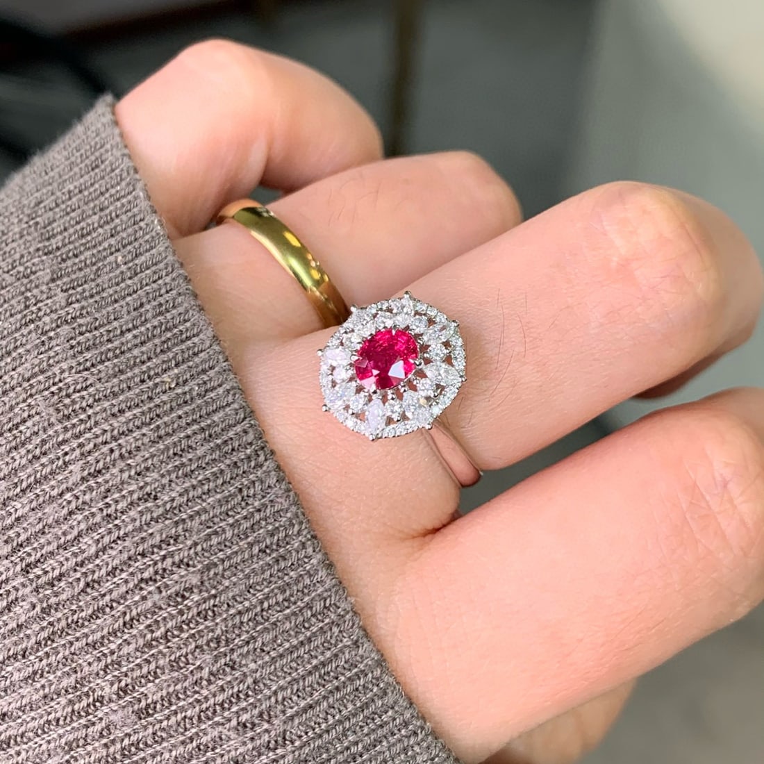 14k Gold 1.15 Ctw Natural Ruby & Diamond Ring: Ref:230948384 // gold content:14k gold // ring size:7. 25us // // main gemstone:ruby // shape:oval // carat weight:0. 66ct // color:red // treatment:natural // // adjacent gemstone 2 : diamond //