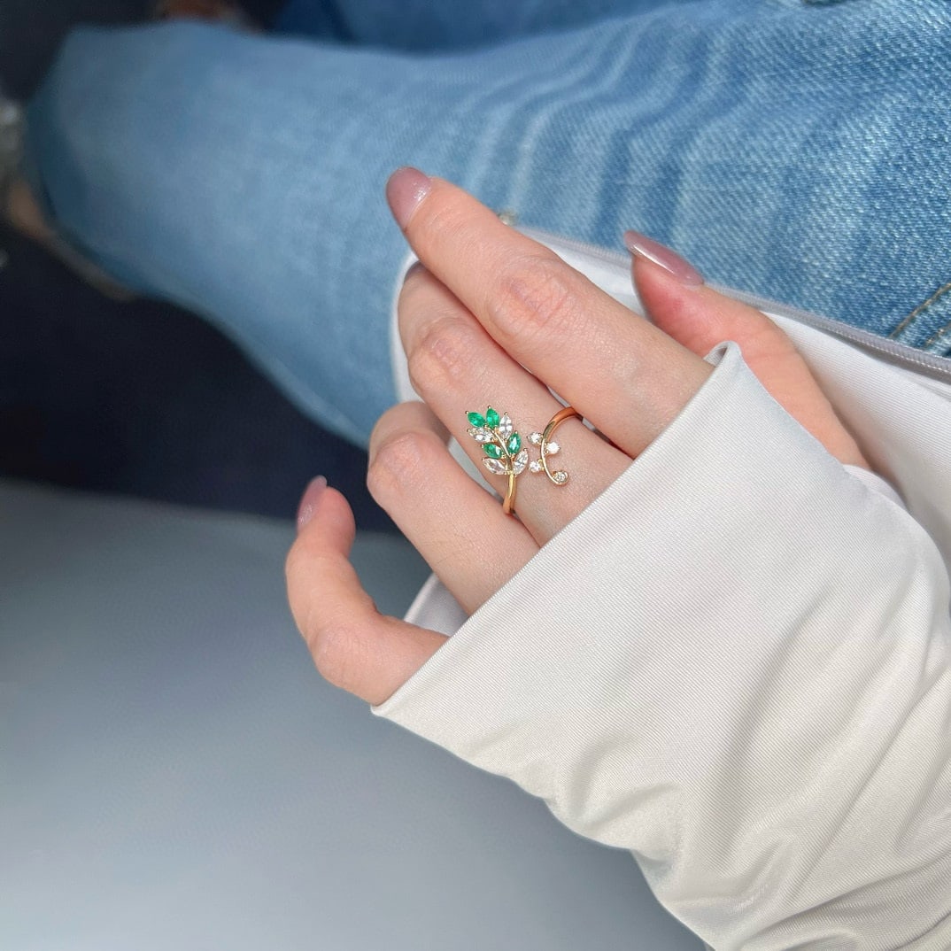 14k Gold 0.20 Ct Natural Emerald & Diamond Ring - 3