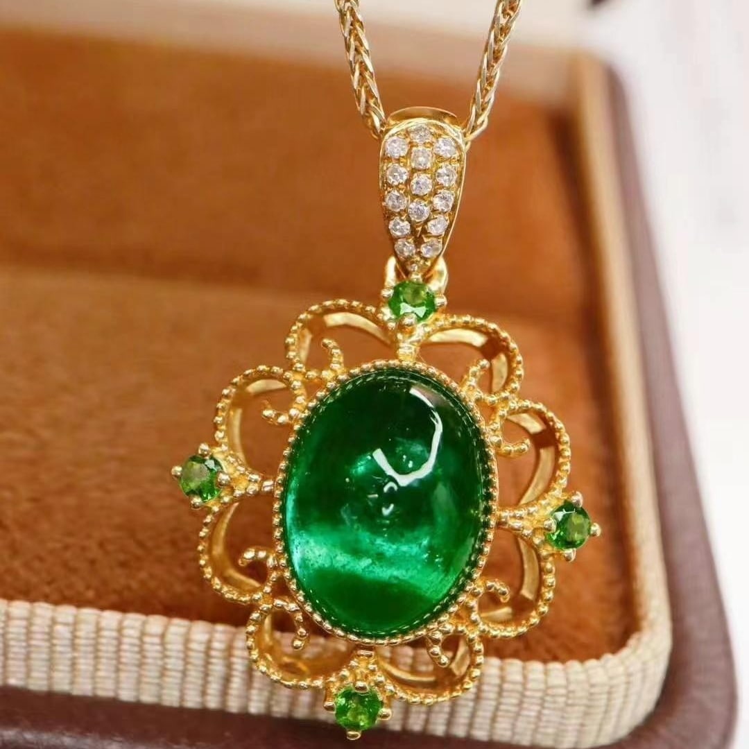 14k Gold 2.15 Ct Vivid Green Natural Emerald & Diamond & Tsavorite Pendant( Without Chain ) - 2