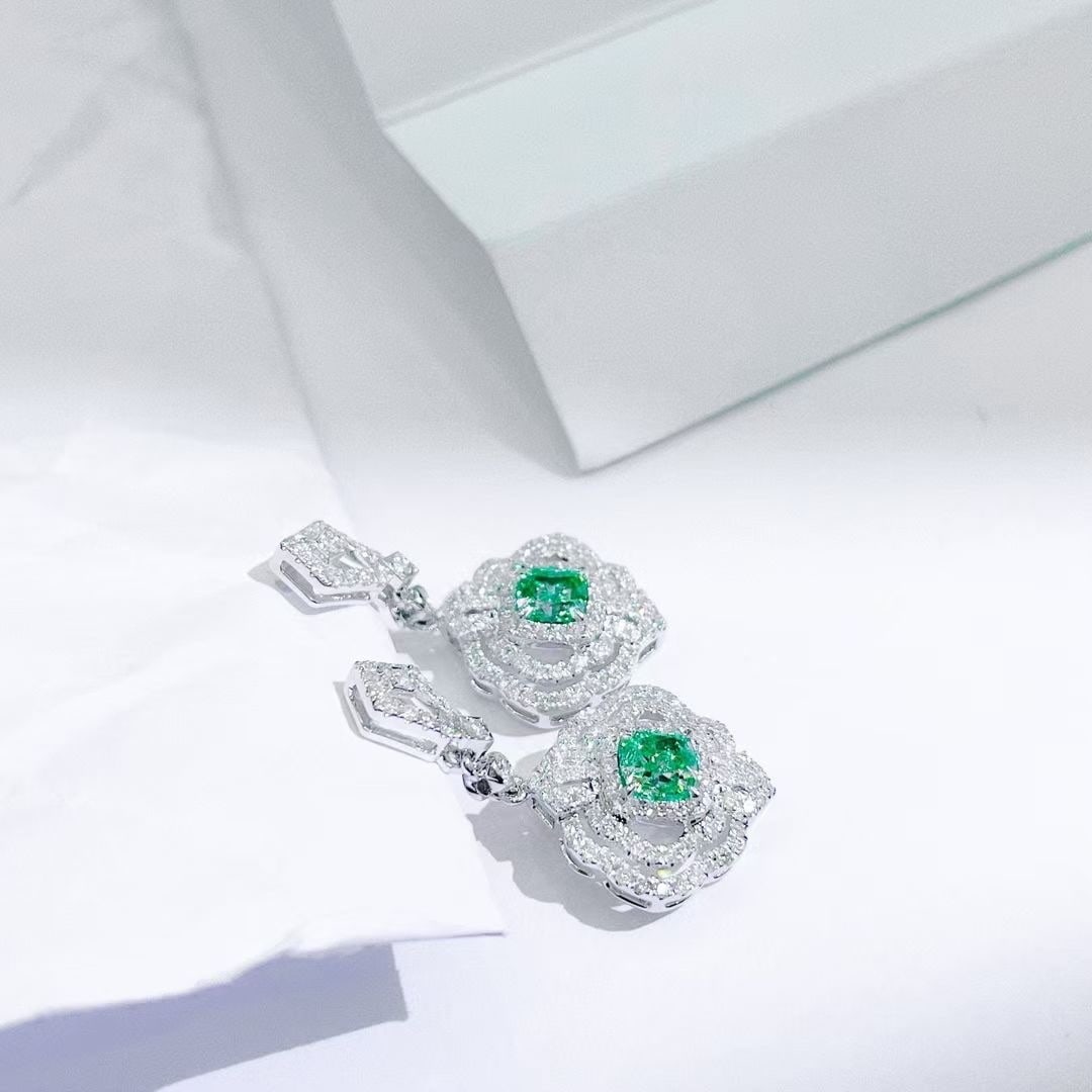 14k Gold 1.89 Ctw Natural Green Diamond & Diamond Earrings - 2