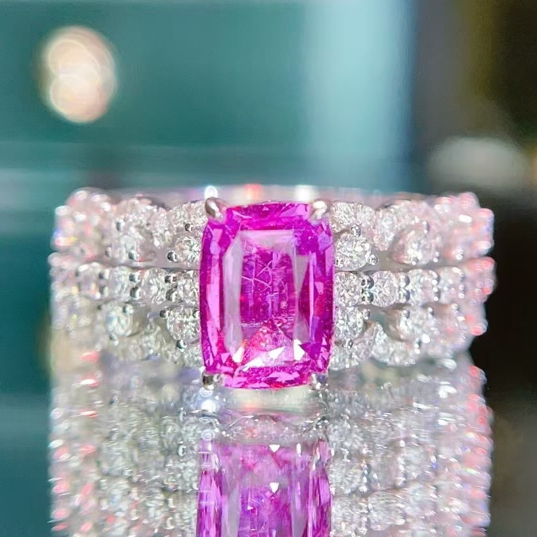 14k Gold 1.78 Ct Natural Sapphire & Diamond Ring: Ref:230949058 // gold content:14k gold // ring size:7. 25us // // main gemstone:sapphire // shape:cushion // carat weight:1. 78ct // color:lavender color // treatment:natural // // adjacent gemstone 2