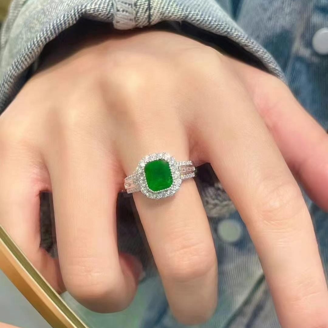 14k Gold 2.45 Ctw Vivid Green Natural Emerald & Diamond Ring - 2