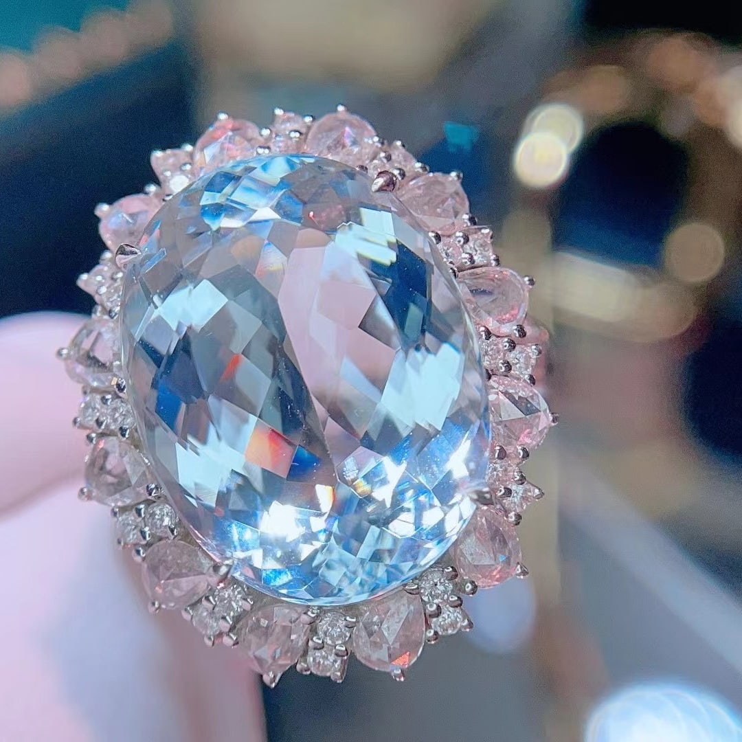 14k Gold 11.5 Ct Natural Aquamarine & Diamond Ring - 4