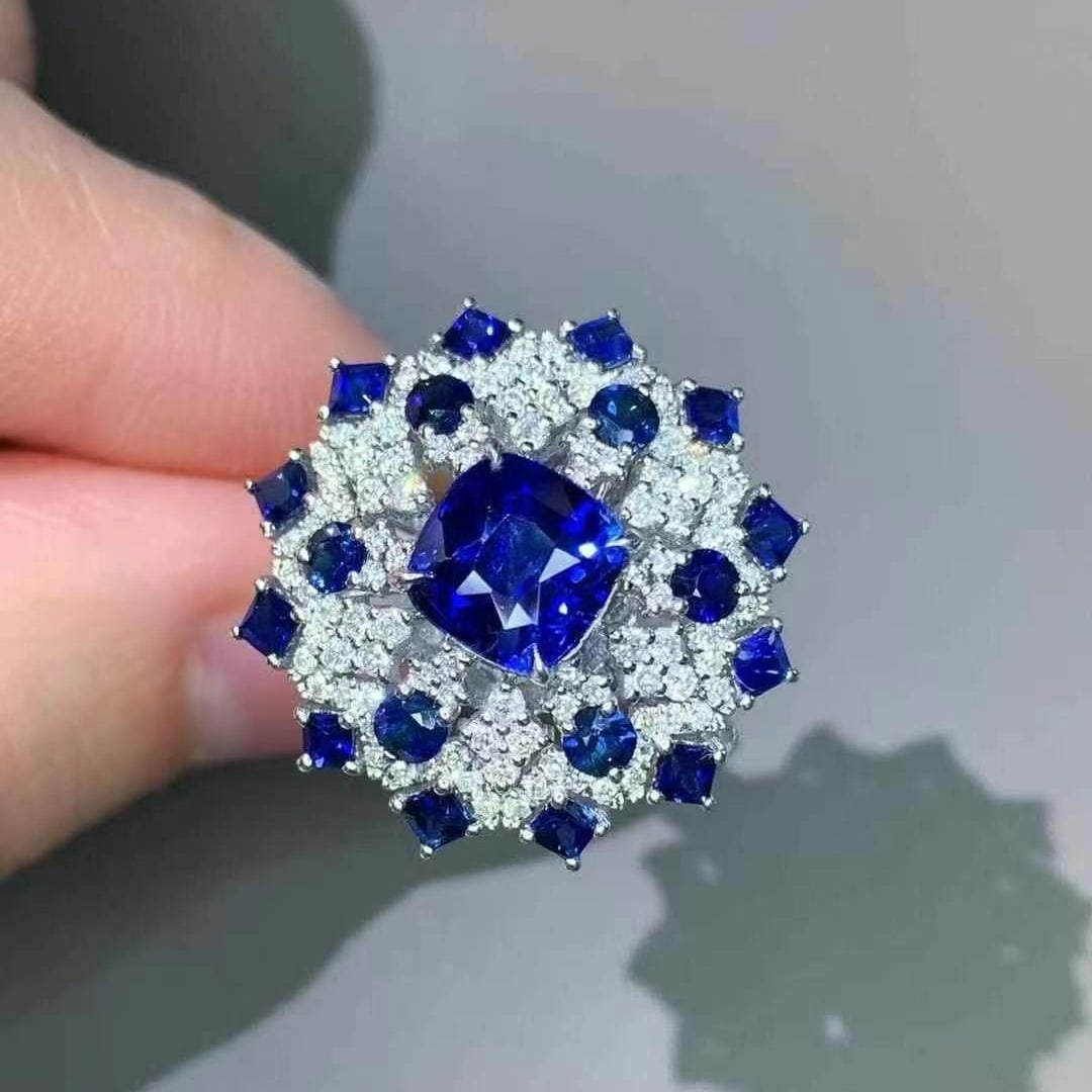 14k Gold 2.38 Ct Vivid Blue Natural Sapphire & Diamond Ring/pendant( Without Chain ) - 3