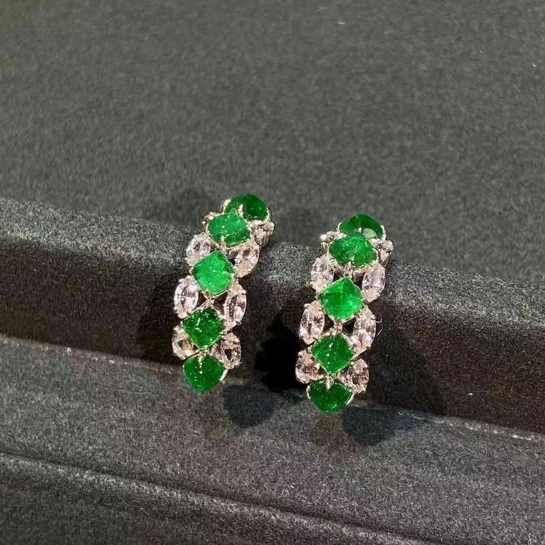 14k Gold 3.98 Ctw Vivid Green Natural Emerald & Sapphire Earrings - 3