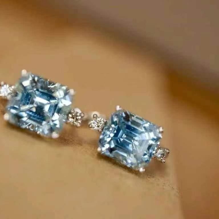 14k Gold 3.34 Ctw Natural Aquamarine & Diamond Earrings (1 of 8)