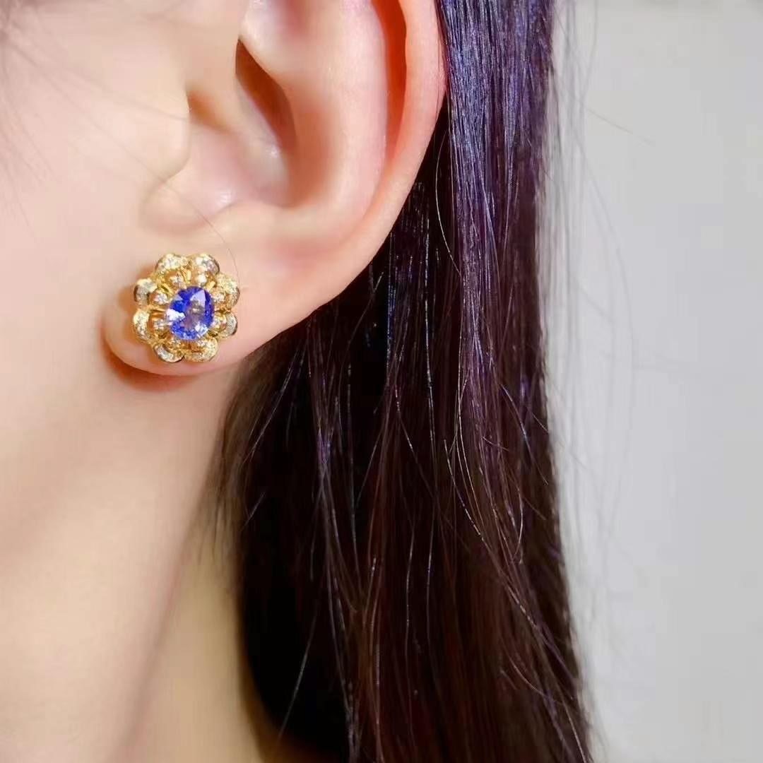 14k Gold 2.05 Ctw Natural Sapphire & Diamond Earrings - 4