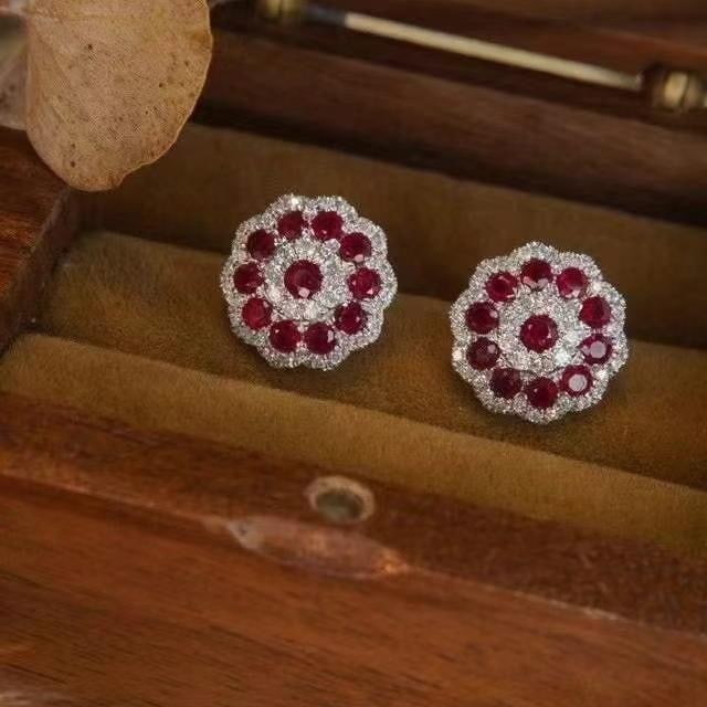 14k Gold 1.64 Ctw Natural Ruby & Diamond Earrings - 4