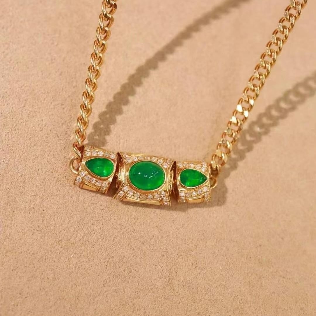 14k Gold 1.46 Ctw Vivid Green Natural Emerald & Diamond Necklace - 7