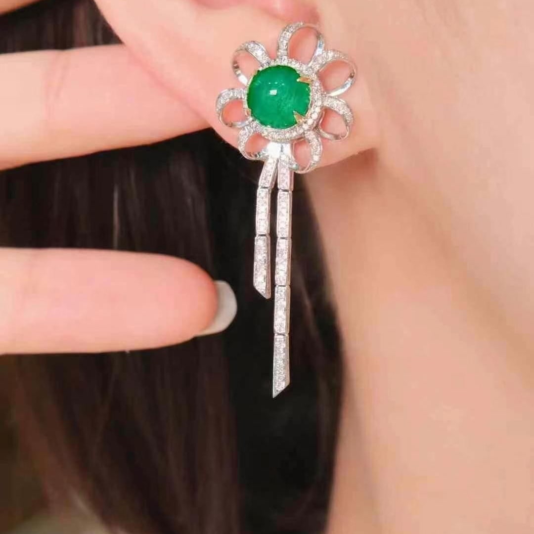 14k Gold 4.65 Ct Natural Emerald & Diamond Earrings - 4