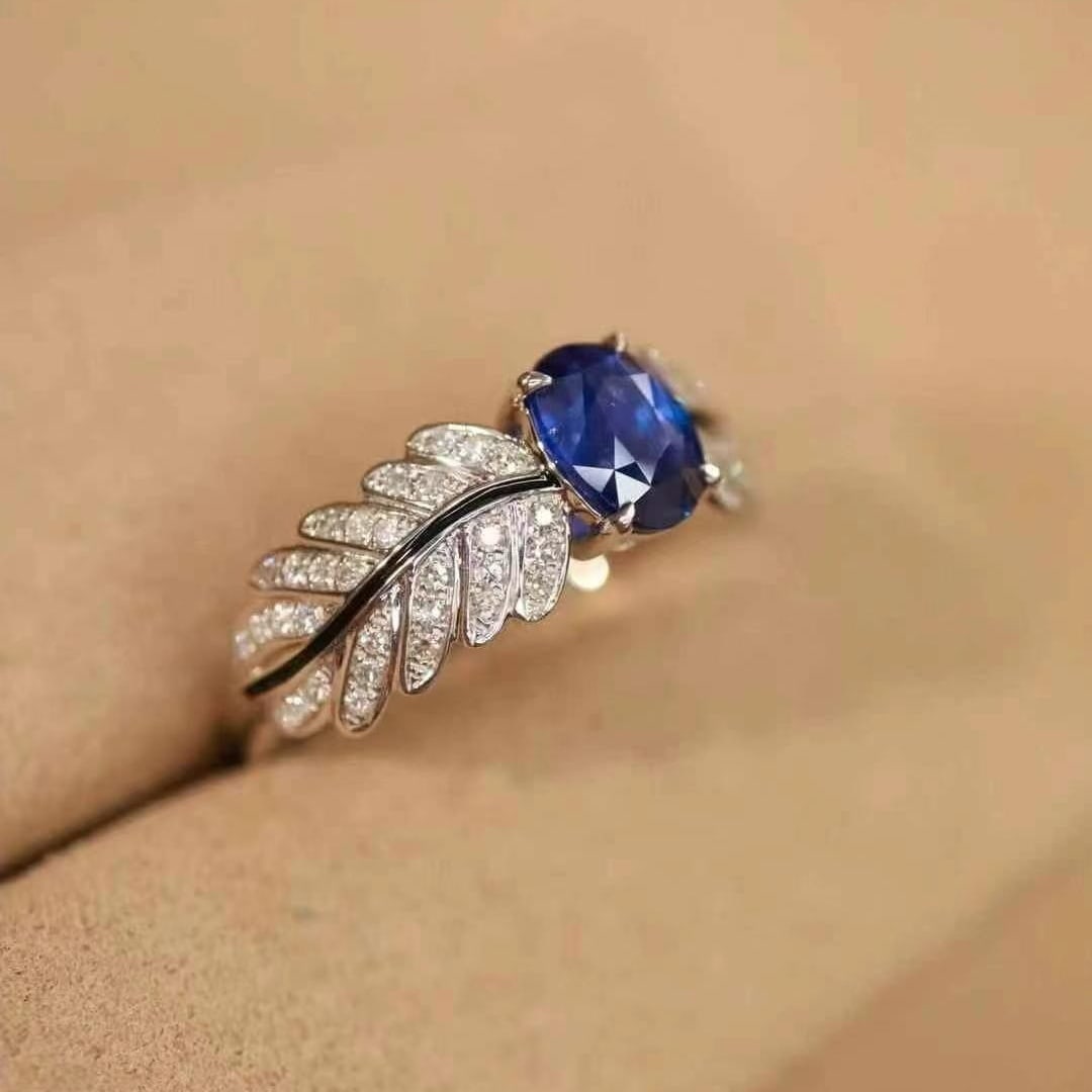 14k Gold 1.17 Ctw Vivid Blue Natural Sapphire & Diamond Ring - 7