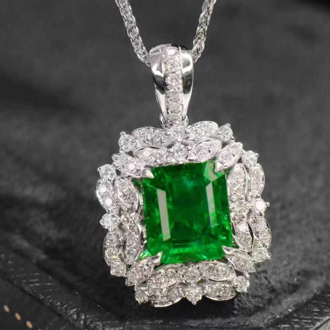 14k Gold 2.16 Ctw Vivid Green Natural Emerald & Diamond Pendant( Without Chain ) (1 of 6)