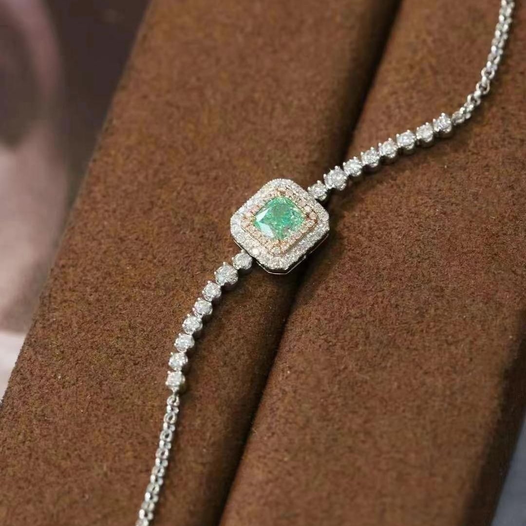 14k Gold 1.04 Ctw Natural Green Diamond & Diamond Bracelet - 4