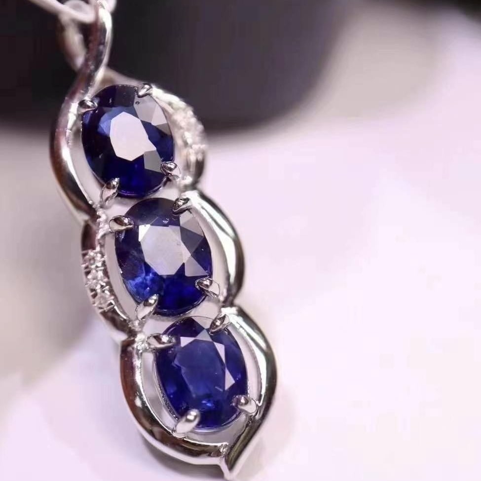 14k Gold 1.5 Ct Natural Sapphire & Diamond Pendant( Without Chain ) - 3