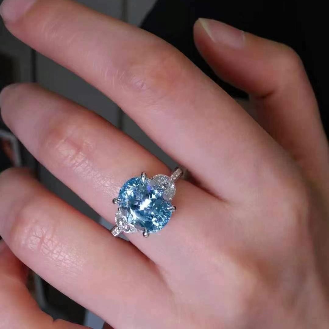 14k Gold 4.38 Ctw Natural Aquamarine & Diamond Ring - 5