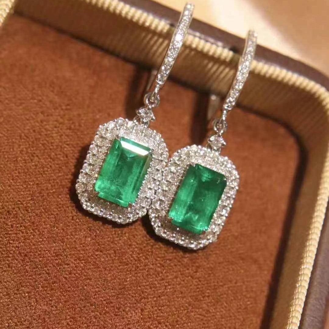14k Gold 3.36 Ctw Natural Emerald & Diamond Earrings - 3
