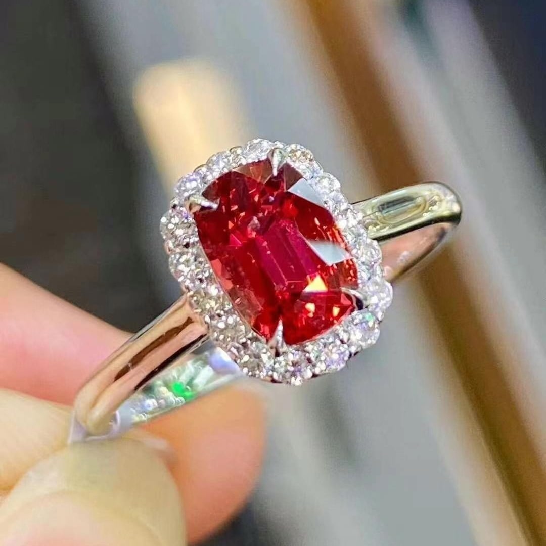 14k Gold 1.25 Ctw Natural Spinel & Diamond Ring: Ref:230949203 // gold content:14k gold // ring size:7. 25us // // main gemstone:spinel // shape:cushion // carat weight:1. 08ct // color:red // treatment:natural // // adjacent gemstone 2 : diamond //