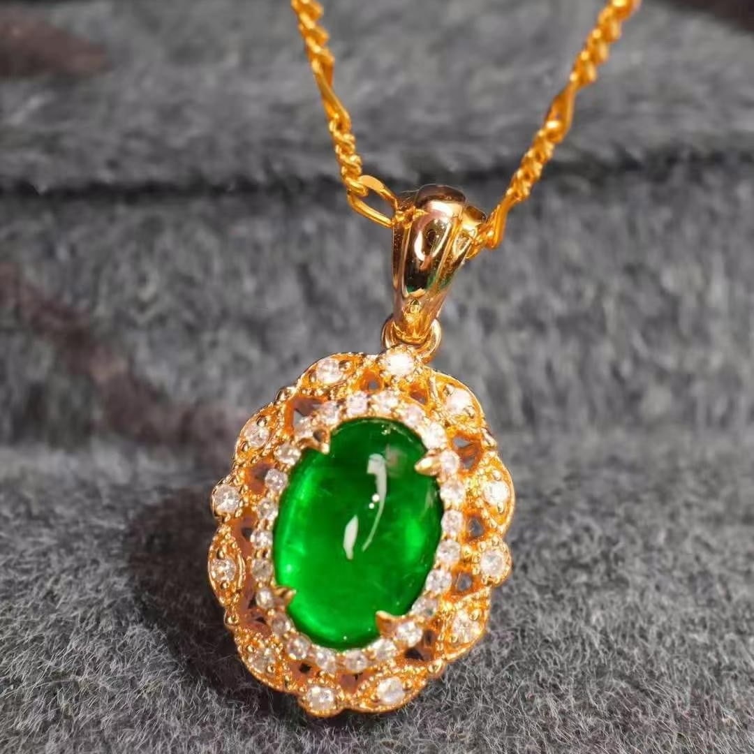 14k Gold 1.89 Ctw Vivid Green Natural Emerald & Diamond Pendant( Without Chain ) - 4
