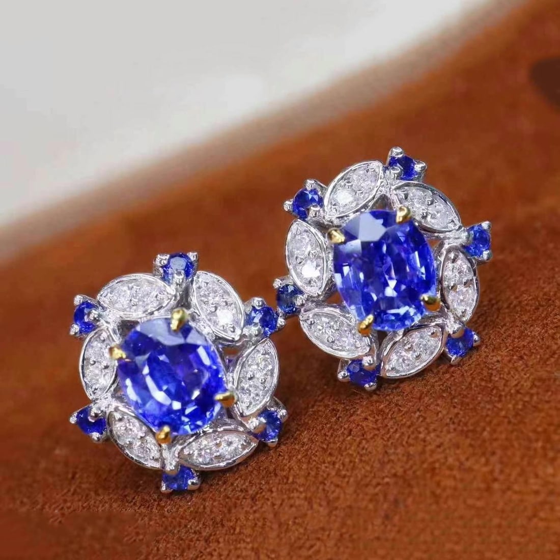 14k Gold 1.67 Ctw Natural Sapphire & Diamond Earrings - 4