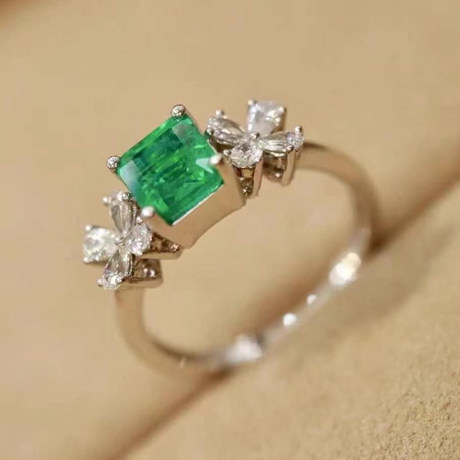 14k Gold 1.41 Ctw Natural Emerald & Diamond Ring - 4