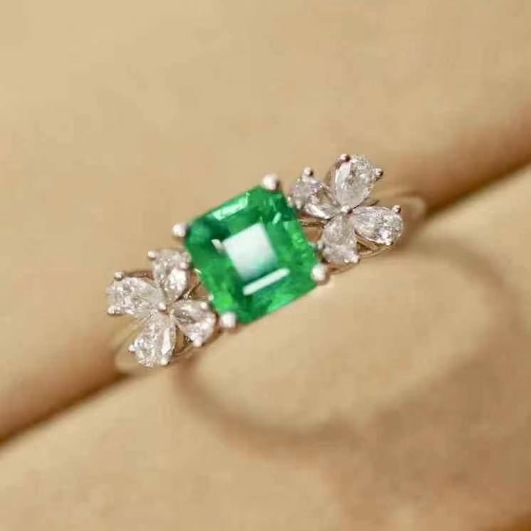 14k Gold 1.41 Ctw Natural Emerald & Diamond Ring - 8