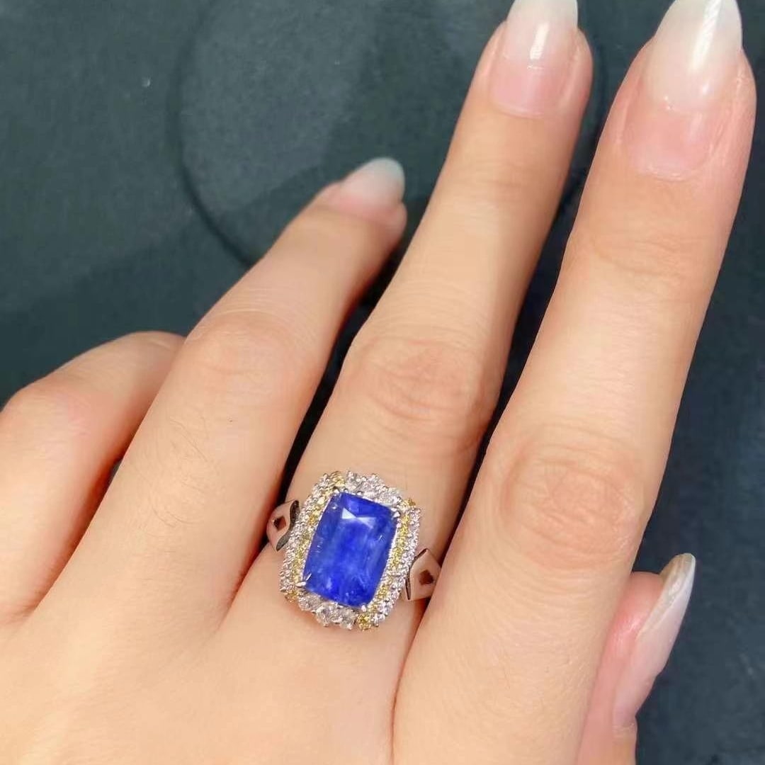 14k Gold 4.47 Ctw Natural Sapphire & Diamond Ring - 2