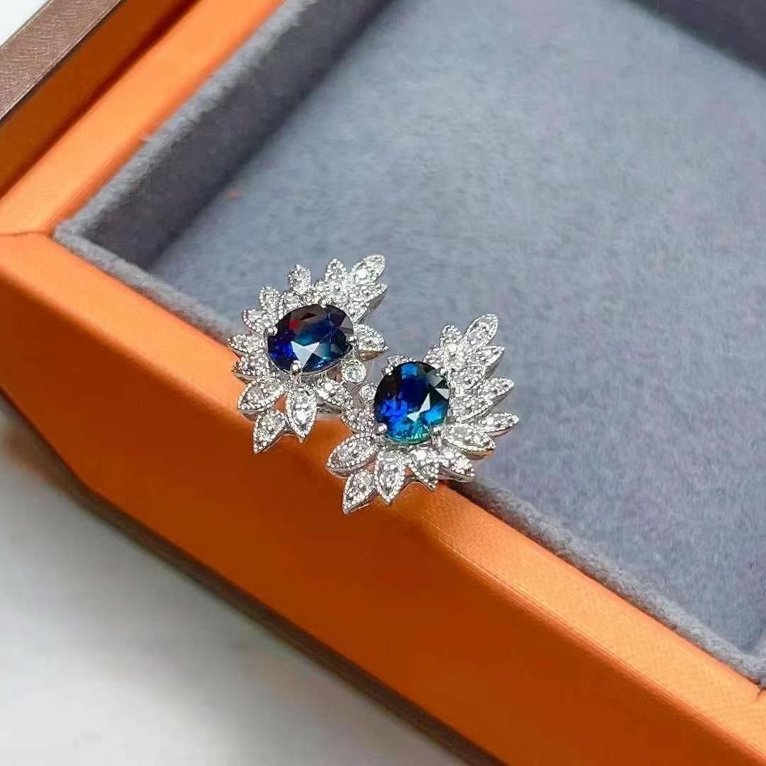 14k Gold 1.1 Ct Natural Sapphire & Diamond Earrings - 4