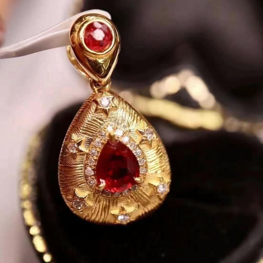 14k Gold 0.6 Ct Natural Ruby & Diamond Pendant( Without Chain ) (1 of 4)